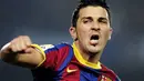 Selebrasi striker Barcelona David Villa seusai menjebol gawang Malaga dalam lanjutan La Liga yang berlangsung di Nou Camp Stadium, 16 Januari 2011. Barca unggul 4-1. AFP PHOTO / JOSEP LAGO 