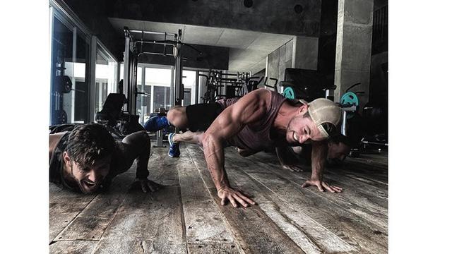 Chris Hemsworth Jadi Pria Tertampan Versi Top Beauty World, Ini 6 Potretnya saat Olahraga
