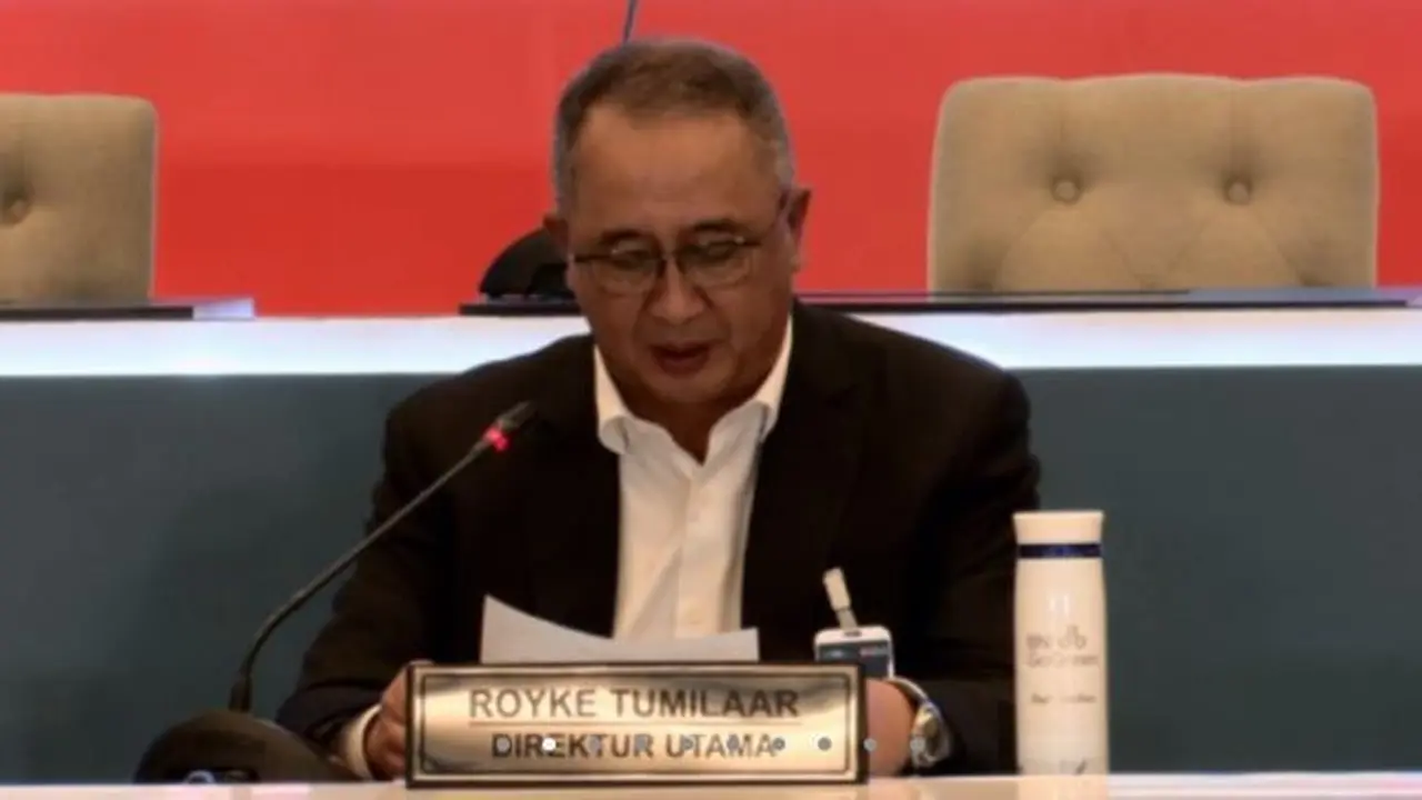Direktur Utama BNI, Royke Tumilaar  saat konfrensi pers, Rabu (15/3/2023). (Foto: Liputan6.com/Elga N)