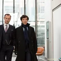 Foto teaser Sherlock season 4. (Via: masterpiece)