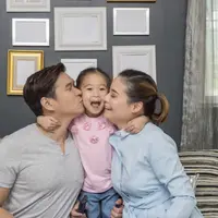 Mengenal perbedaan antara parenting style ala Gen Z vs Milenial. (Foto/Dok: freepik.com/EyeEm)