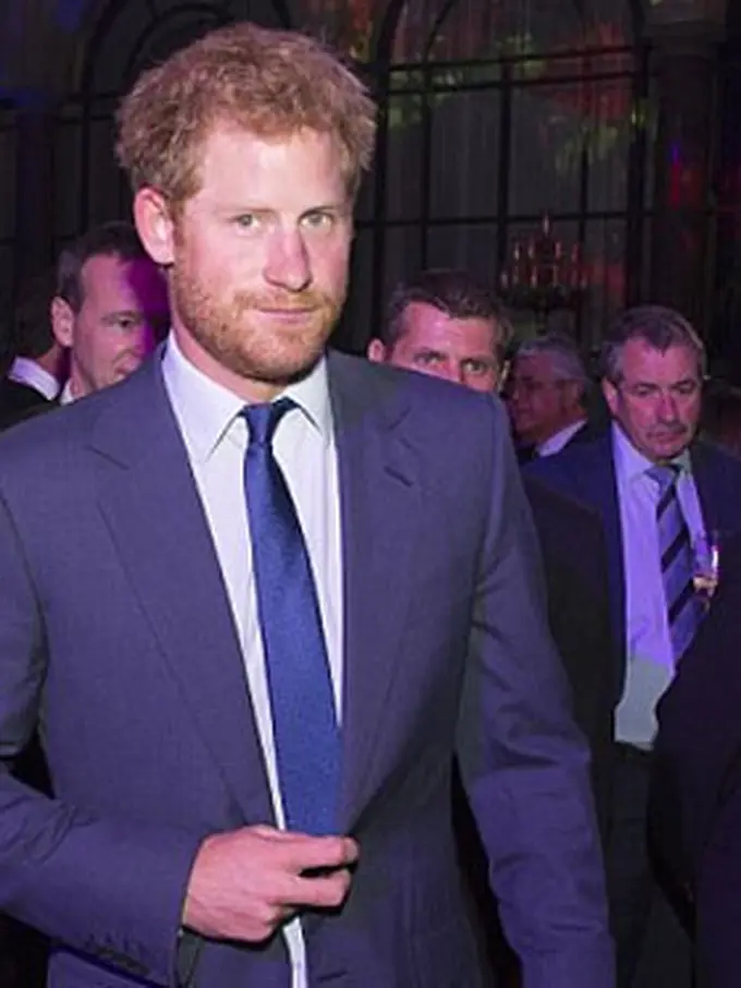 [Bintang] Pangeran Harry