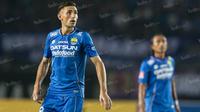 Striker Persib, Juan Belencoso, saat laga Torabika Soccer Championship 2016 melawan Sriwijaya FC di Stadion Si Jalak Harupat, Bandung, Sabtu (30/4/2016). (Bola.com/Vitalis Yogi Trisna)