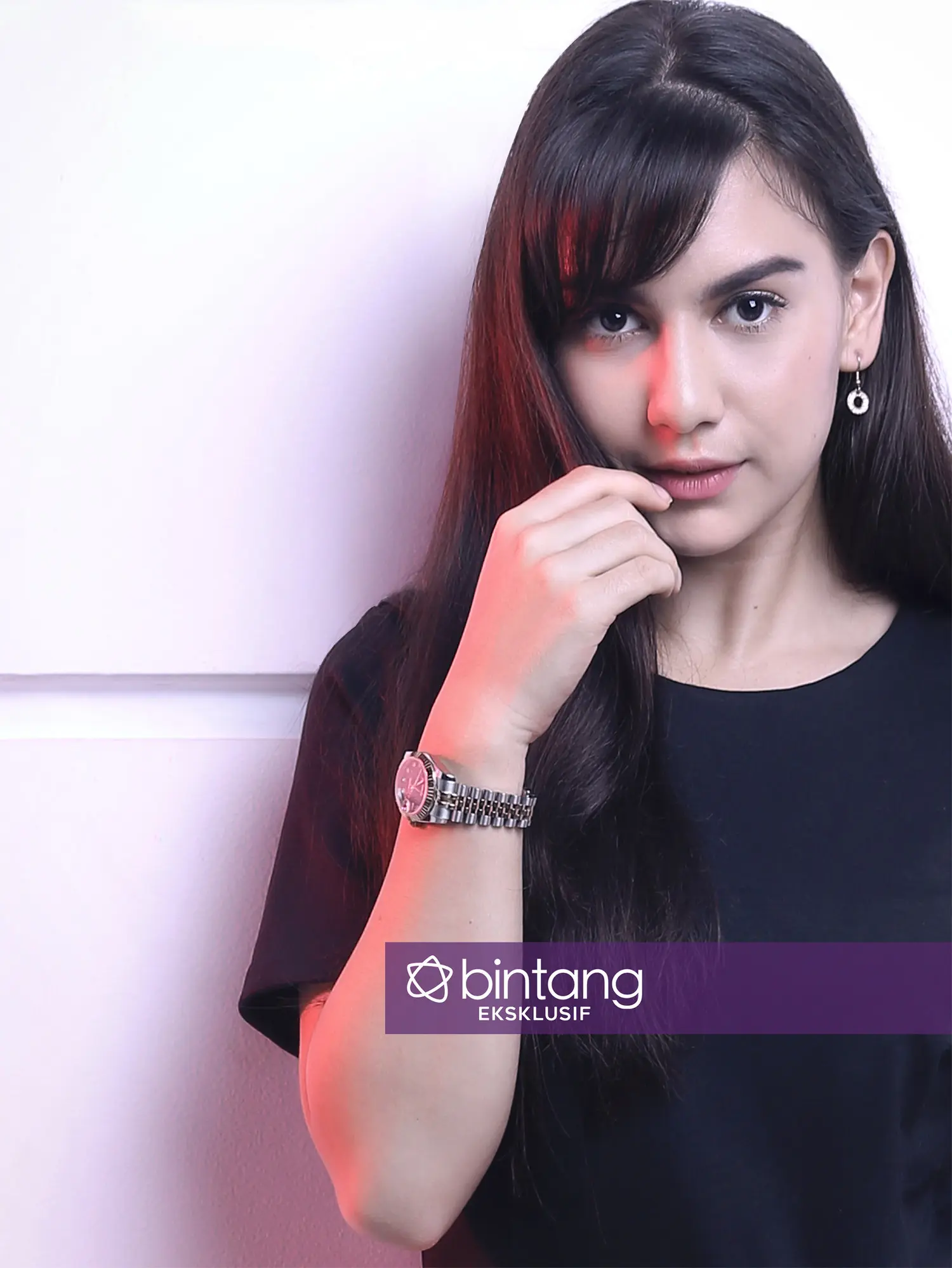 Foto dan wawancara eksklusif Irish Bella dengan Bintang.com. Foto: Galih W Satria, DI: Muhammad Iqbal Nurfajri.