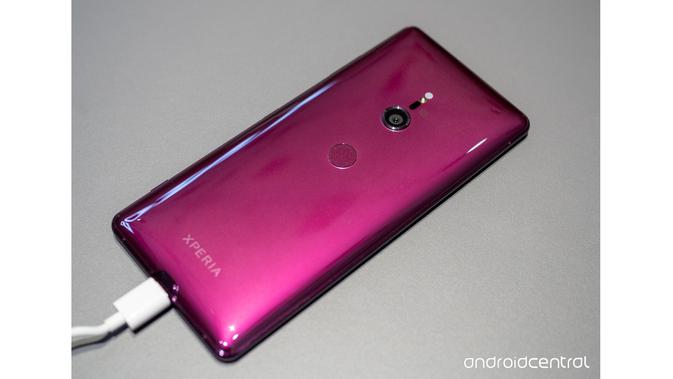 Xperia XZ3 ungu (Foto: Android Central)
