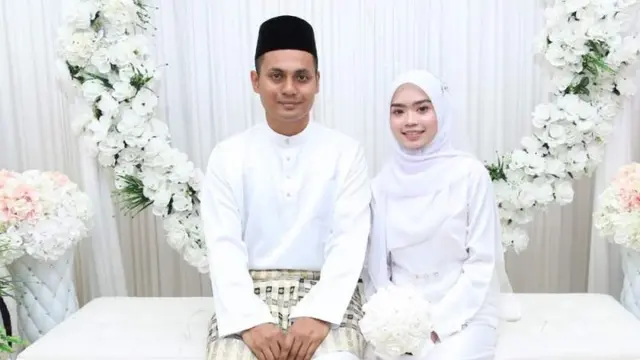 Beda Usia 12 Tahun, Guru dan Murid Akhirnya Menikah Berkat Instagram