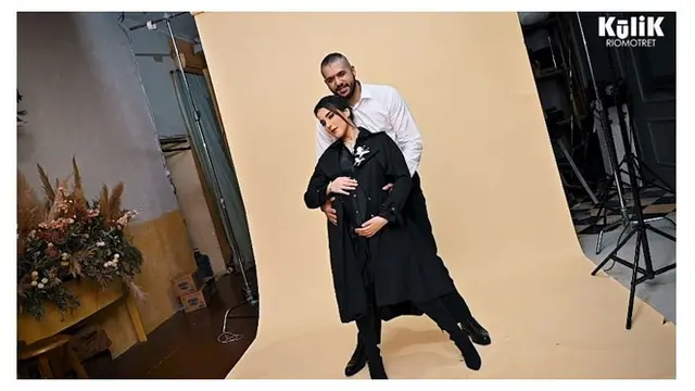 10 Gaya Meternity Shoot Tasya Farasya di Kehamilan Kedua, Tampil Stunning