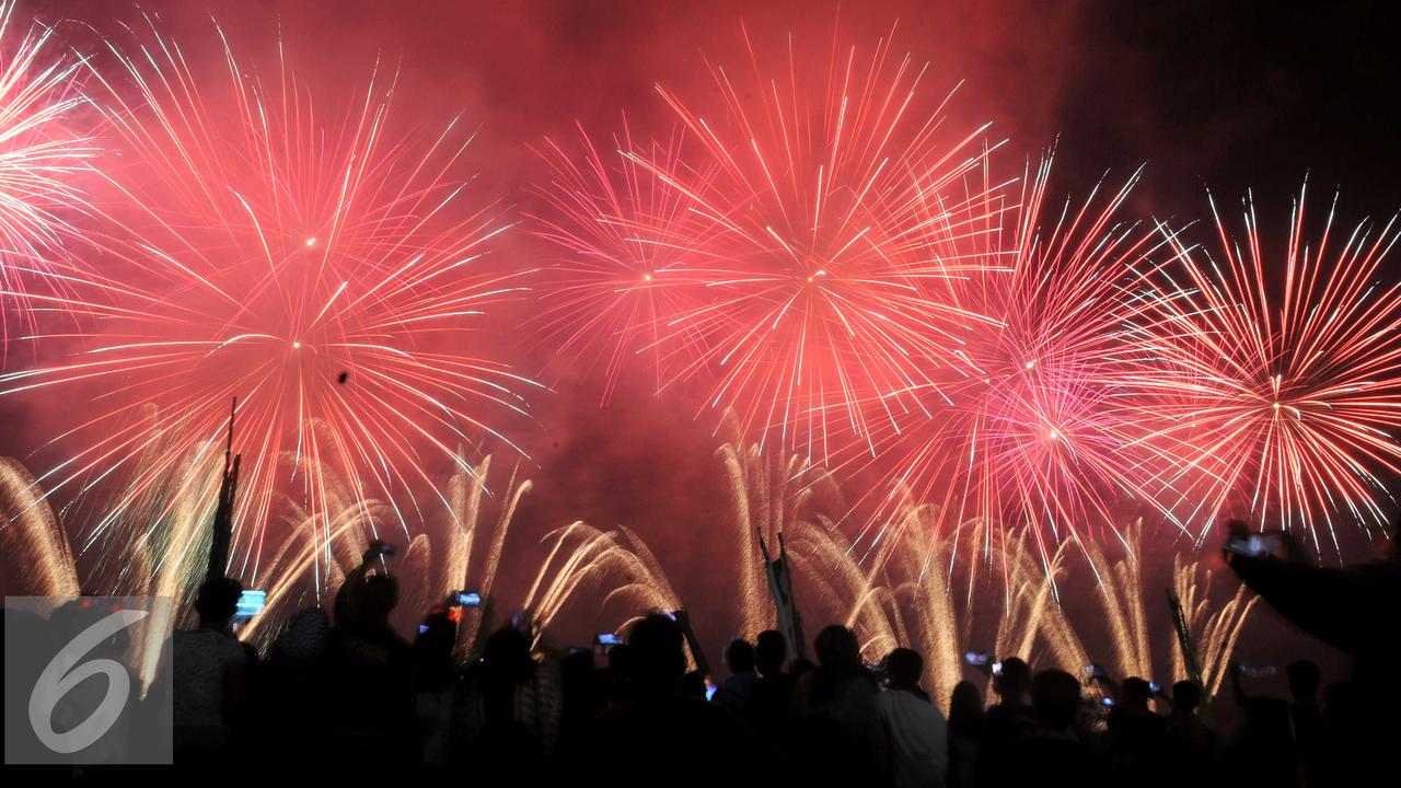 20160101-Tahun-Baru-di-Ancol-Jakarta-GMS