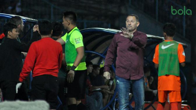 Kalah dari Persib, Pelatih Borneo FC Kecewa Berat