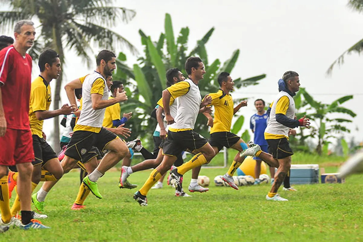 Arema Cronus