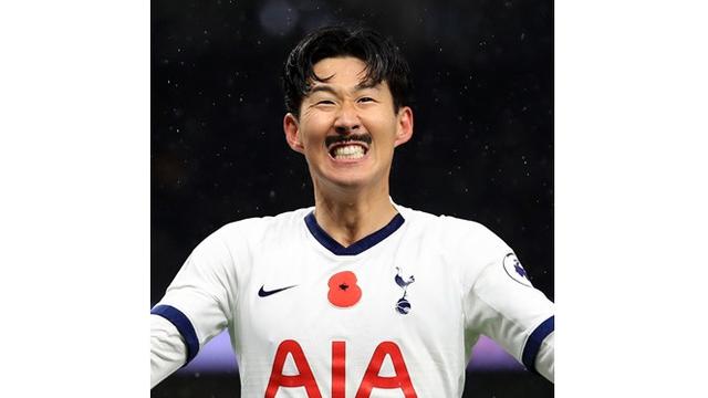 Diedit Berkumis, Penampilan 7 Pemain Sepak Bola Ini Bikin Pangling