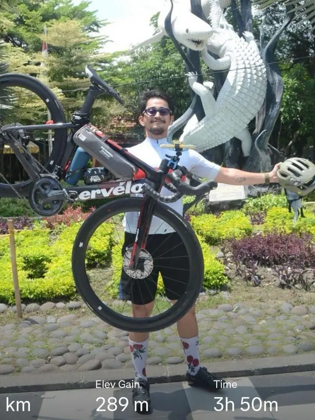 Potret Bio One Capai 100 KM Bersepeda (credit: https://www.instagram.com/bojvoyej/).