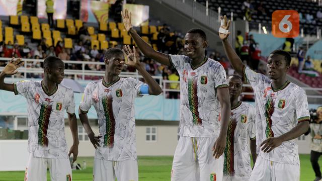 Timnas Mali U-17 vs Timnas Uzbekistan U-17: Grup B Piala Dunia U-17 2023