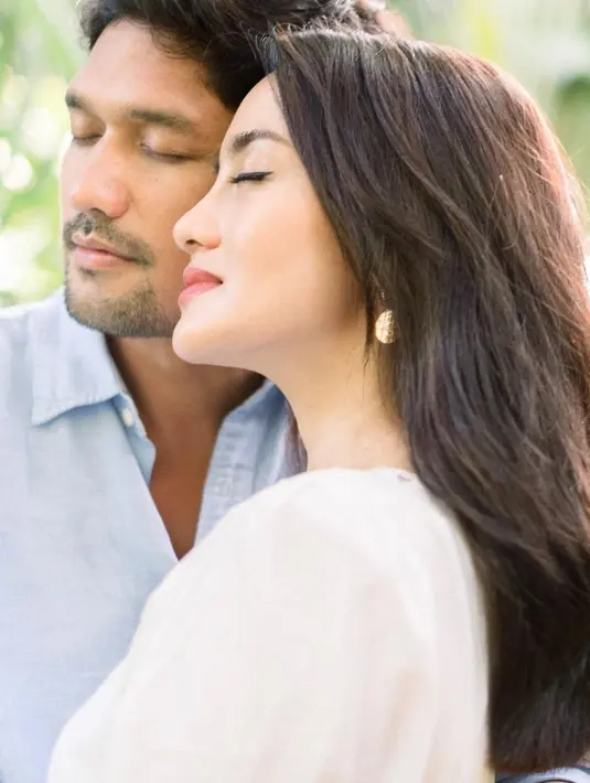 (Instagram/vier.moments)