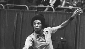 5 Juli 1975: Arthur Ashe, Petenis Kulit Hitam Pertama Juara Wimbledon