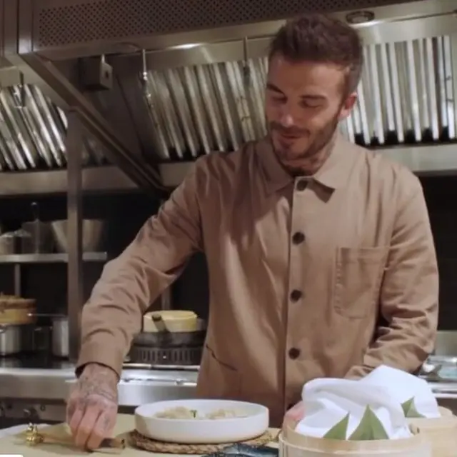 David Beckham Masak Buat Keluarga