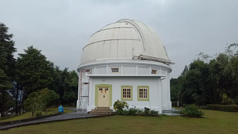 Kubah di Observatorium Bosscha