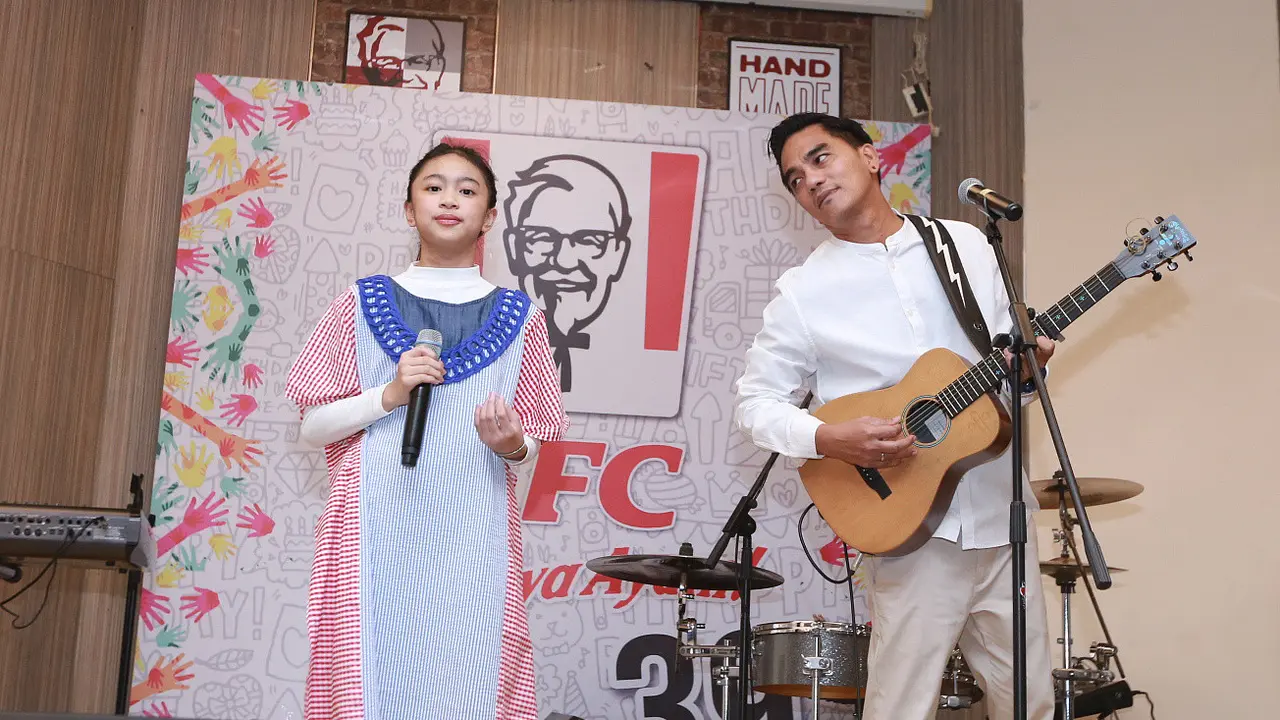 Enda Ungu dan Zara Leola