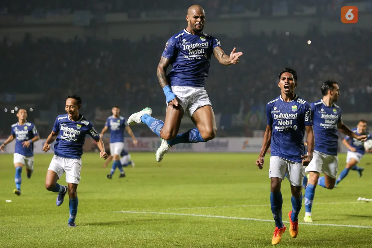Foto: Tak Ada Pemenang di Laga Panas Persib Bandung Kontra Bali United di Grup C Piala Presiden 2022