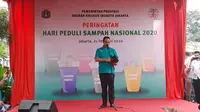 Gubernur DKI Jakarta Anies Baswedan menghadiri peringatan Hari Peduli Sampah Nasional (HPSN) di Cempaka Putih, Jakarta Pusat, Jumat (21/2/2020). (Liputan6.com/ Ika Defianti)