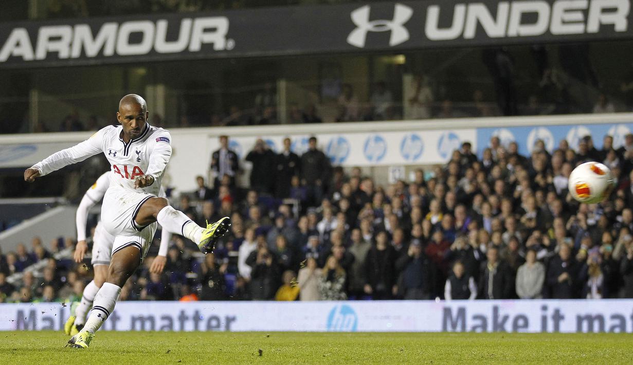 Jermain Defoe bermain dua kali bagi Tottenham yakni pada tahun 2004-2008 dan 2009-2014. Selama kurun waktu tersebut Defoe telah mencetak 91 gol bagi Spurs di Premier League. (AFP/Ian Kington)