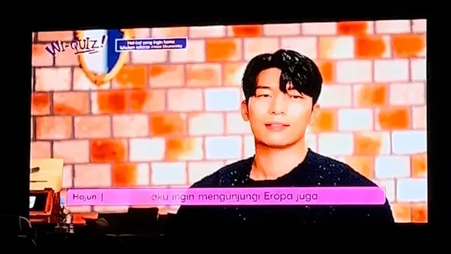 Wi Ha Jun menggelar fanmeeting 'Wi Ha Jun: A Wively Day 2024' di The Kasablanka Hall, Jakarta pada Sabtu (28/09/2024) (Fimela.com/Dok/Rianti Fitri Wulandari)