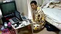 Sebanyak lebih dari setengah juta anak muda di Jepang tak pernah meninggalkan kamarnya. Mengapa? (Doc: Craveonline.com)