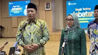 Menteri Koperasi (Menkop) Ferry Juliantono saat serah terima jabatan Wamenkop, di Kantor Kementerian Koperasi, Jakarta, Kamis (18/9/2025). (Foto:Liputan6.com/Tira Santia)
