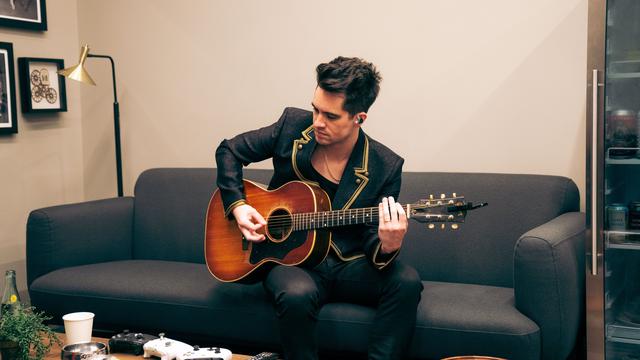 Brendon Urie - Panic! At The Disco. (Twitter/ PanicAtTheDisco)