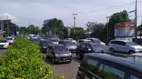 Arus lalu lintas Puncak Bogor pada H+4 Lebaran 2019. (Achmad Sudarno)