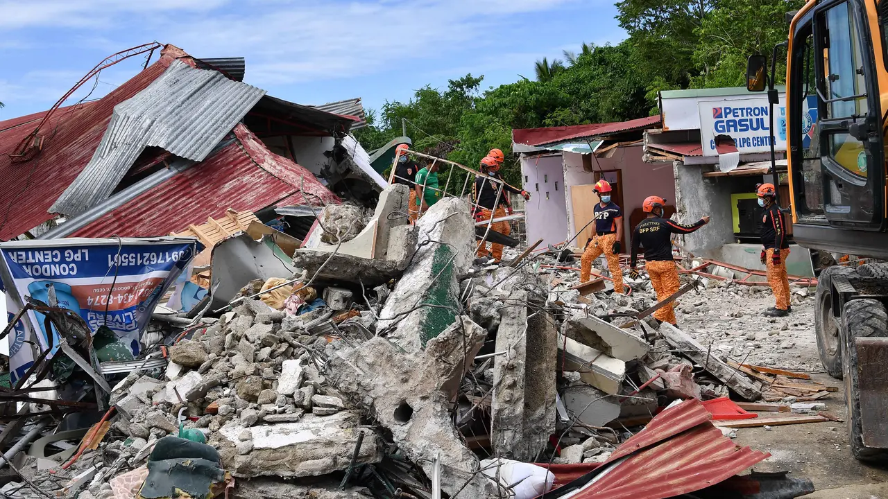 Gempa Filipina, Korban Tewas Bertambah Jadi 69 Orang