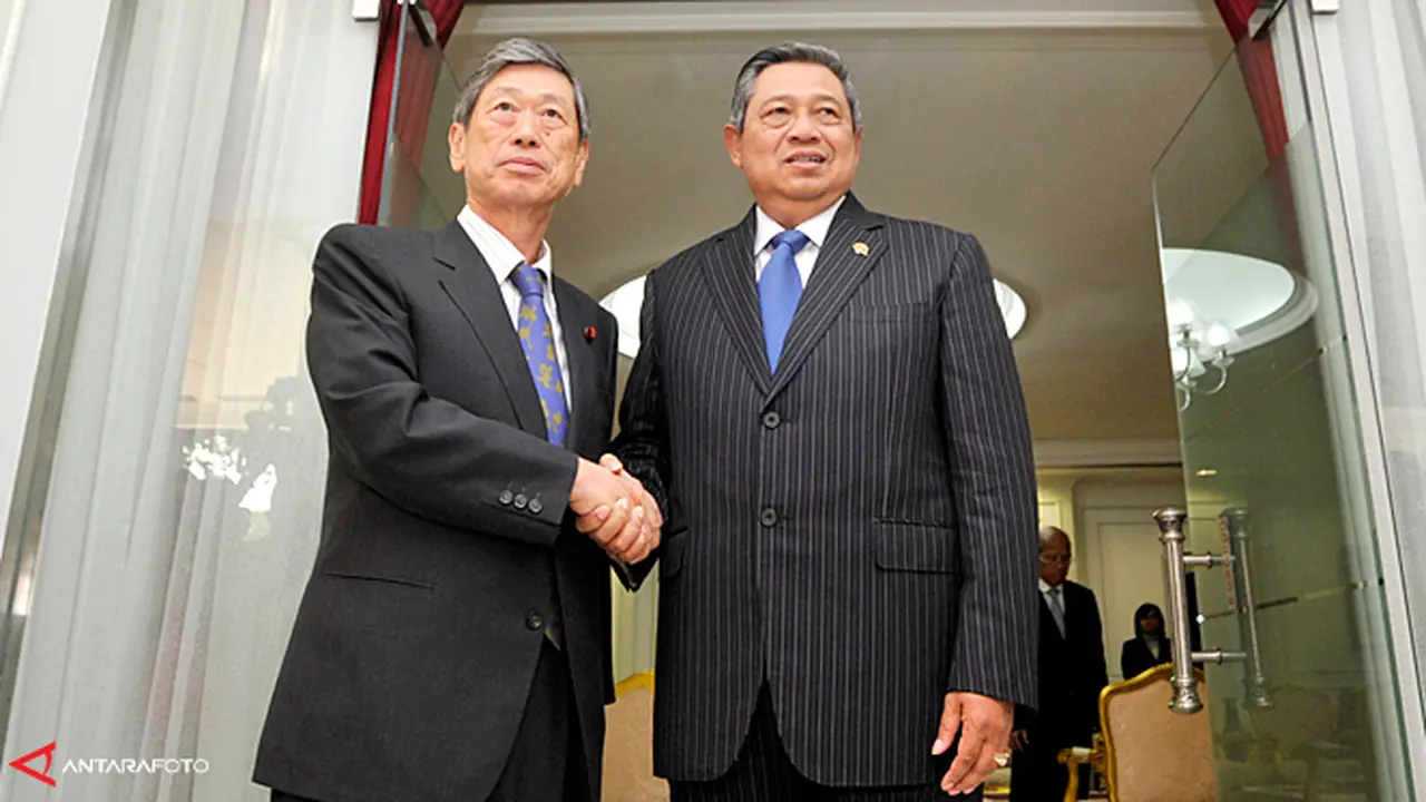indo-jpng-130830-b.jpg