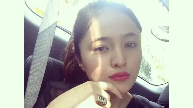 Dihujat Karena Copot Jilbab, Ini Jawaban Marshanda