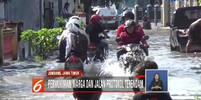 Sempat Surut, Banjir Kembali Rendam Permukiman Warga di Jombang