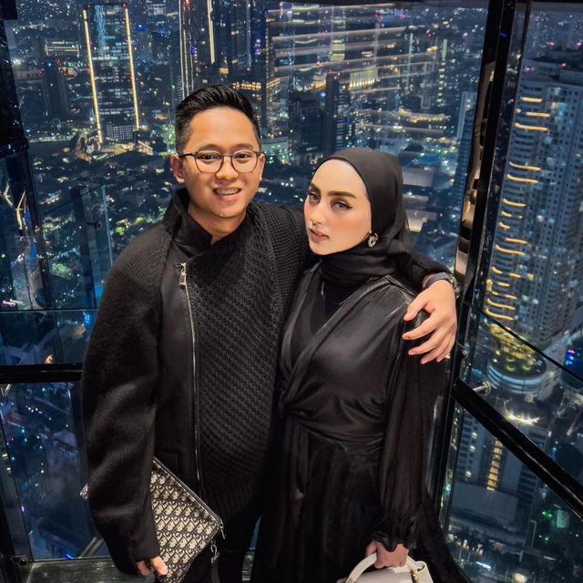Istri Doni Salmanan, Dinan Nurfajrina. (Foto: Dok. Instagram @dinanfajrina)