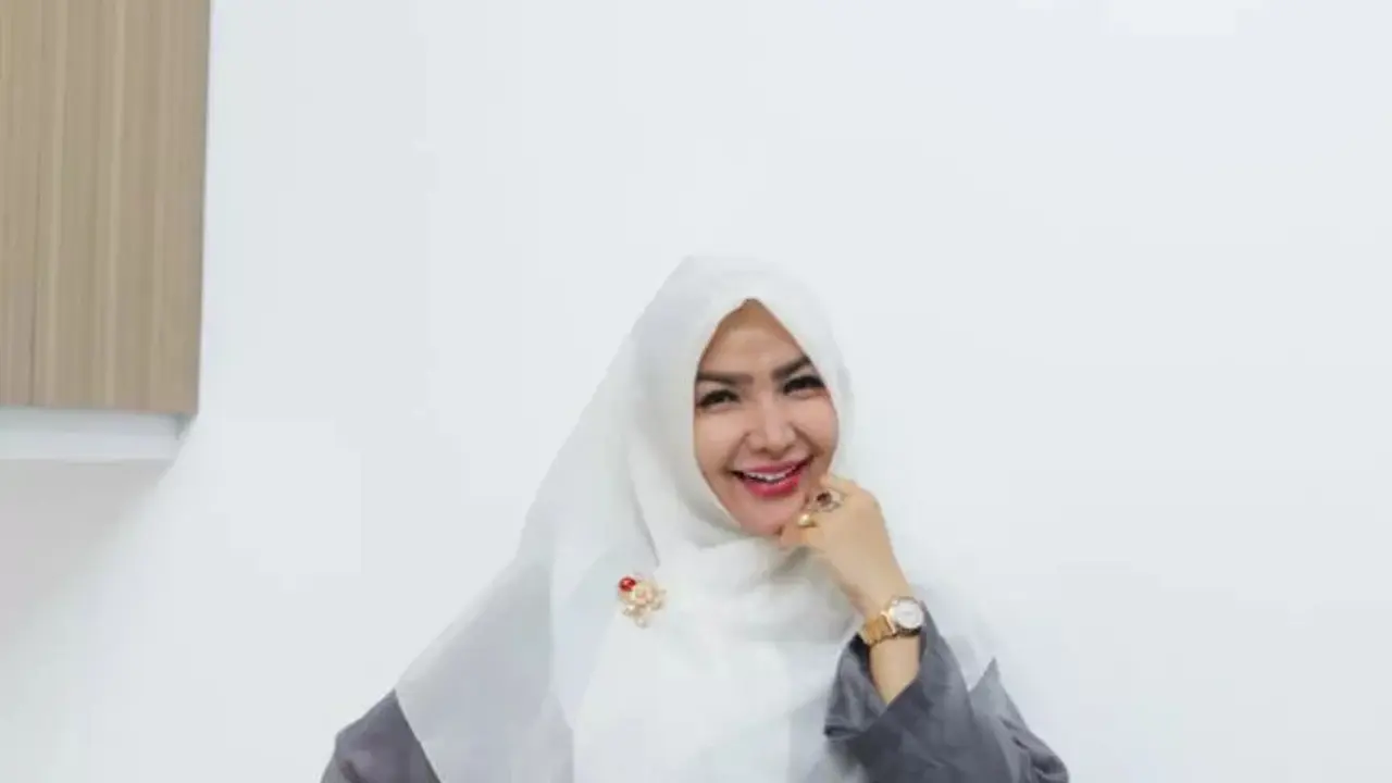 Roro Fitria. (Foto: Dok. Instagram @roro.fitria1989)