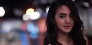 Aksi Aurile Moeremans perankan dua kepribadian dalam film EL.