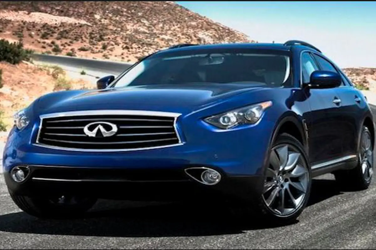 Mobil Infiniti