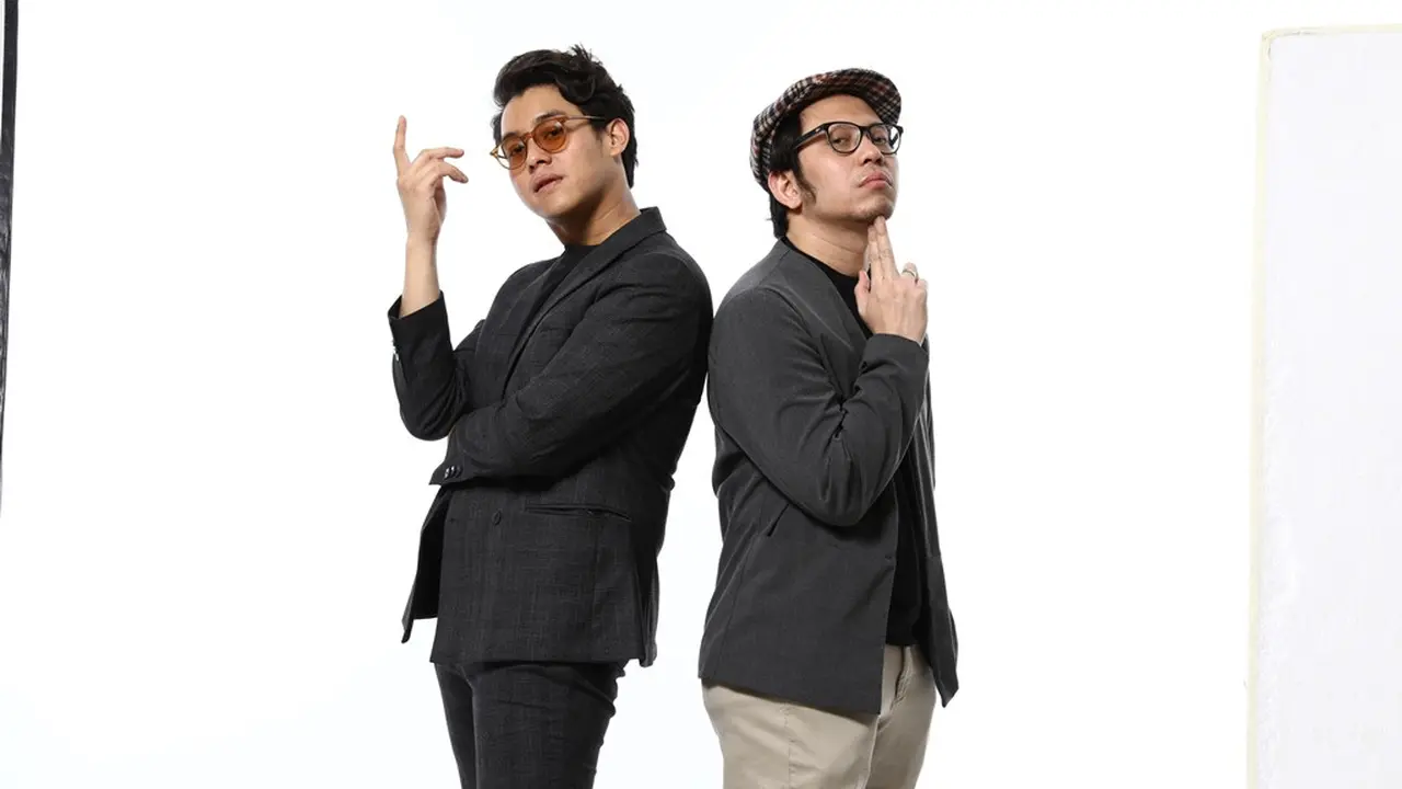 Ardhito Pramono dan Adit Insomnia Siaran di Hard Rock FM