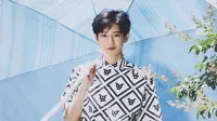 Resmi Debut Solo, Begini 5 Penampilan Terbaru Chanyeol EXO di SSFW