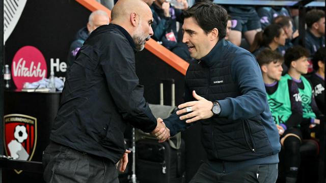 Pep Guardiola dan Andoni Iraola