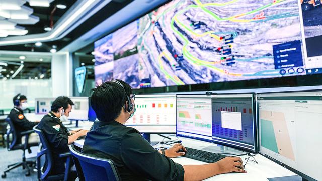 PT Petrosea Tbk (PTRO) terus melanjutkan proses diversifikasi dengan menangkap peluang bisnis baru