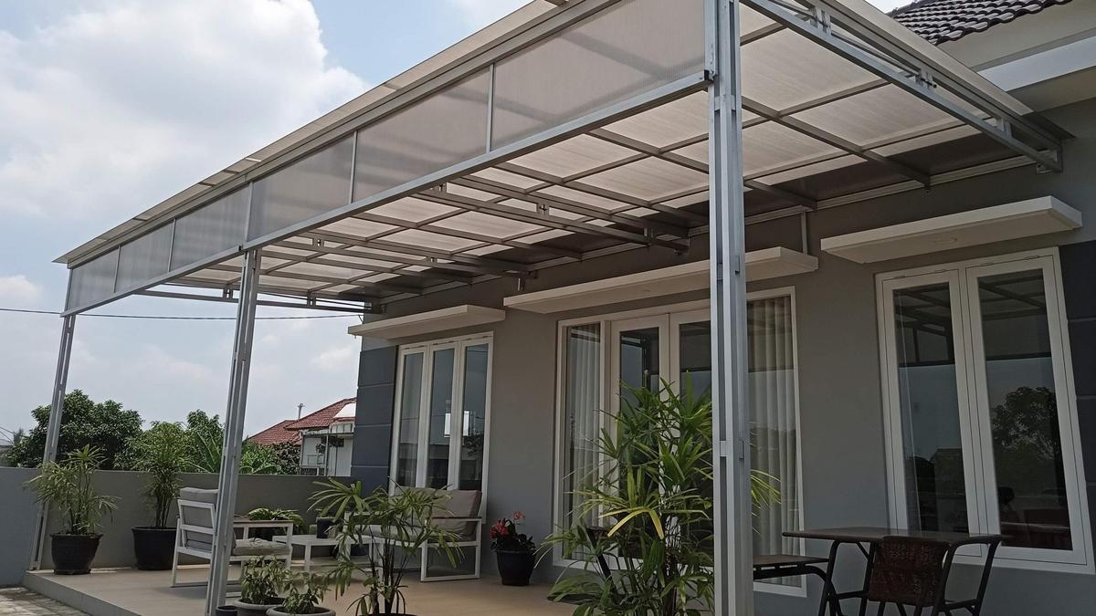 8 Pilihan Kanopi Rumah yang Tidak Bikin Teras Tambah Panas, Sejuk Sepanjang Hari