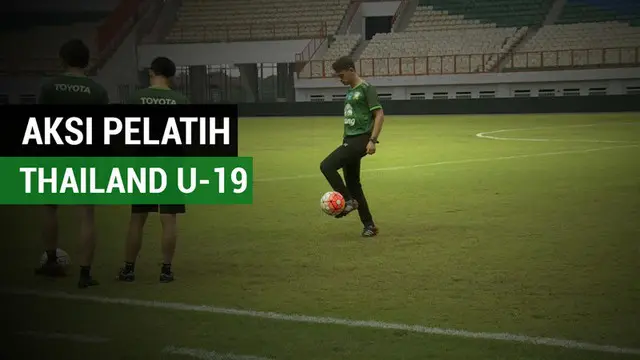 Berita video Pelatih Thailand U-19, Marc Alavedra Palacios, memamerkan salah satu kebolehannya saat latihan jelang laga melawan Timnas Indonesia U-19 di Stadion Wibawa Mukti, Cikarang, yang digelar pada Minggu (8/10/2017).
