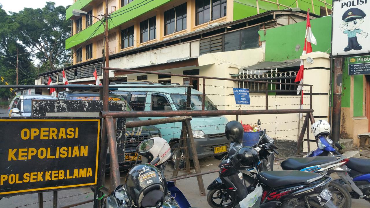 Mapolsek Kebayoran Lama (Liputan6.com/Nanda Perdana Putra)