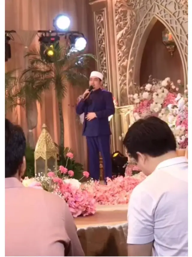 8 Potret Artis di Akikah Anak Kedua Lesti Kejora, Krisdayanti hingga Nikita Mirzani