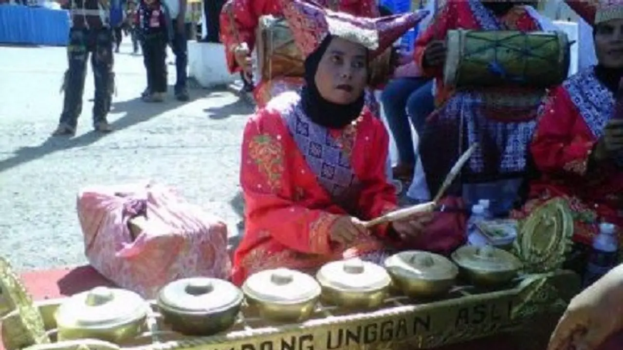Talempong Bertahan di Tengah Gempuran Alat Musik Kekinian
