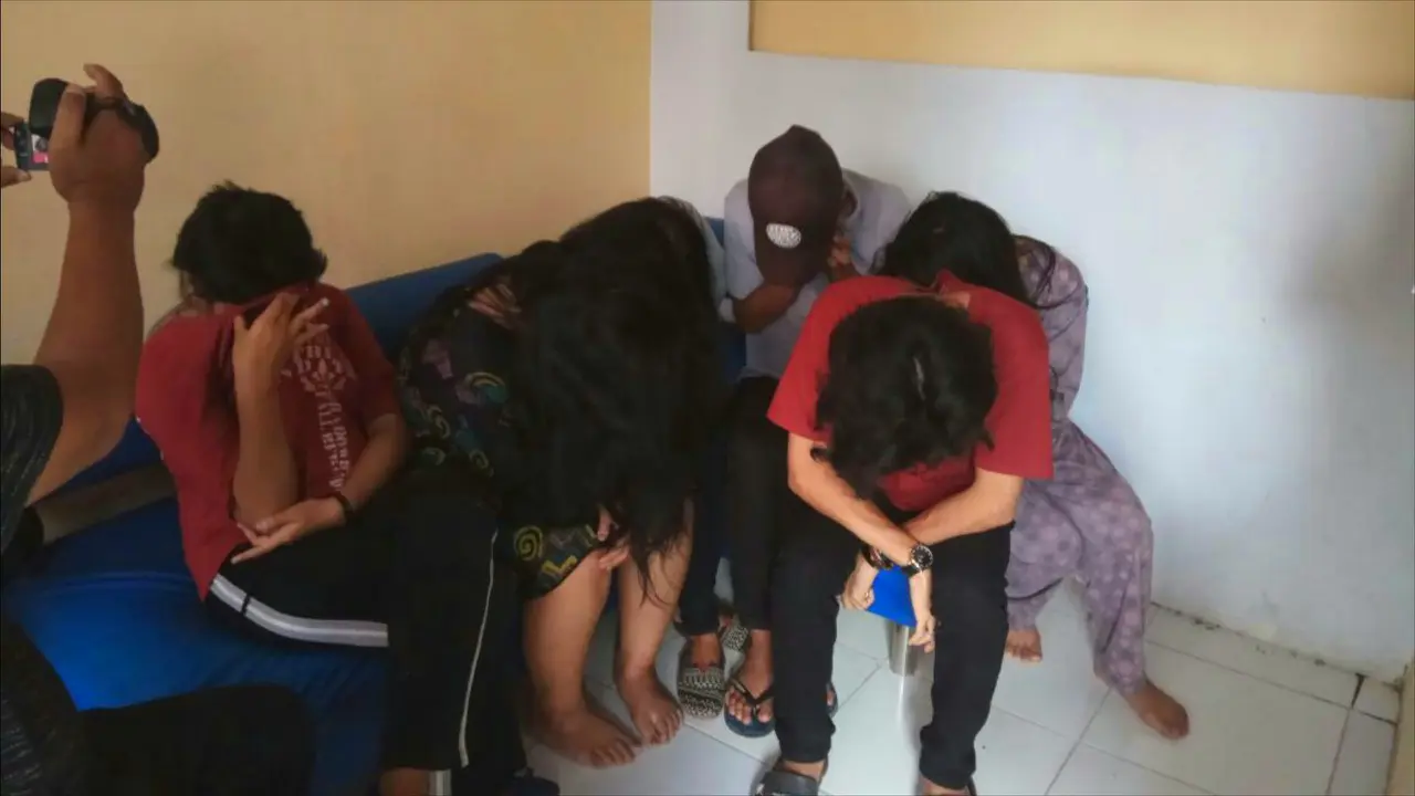 Pesta Narkoba