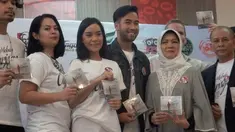 Vidi Aldiano menyanyikan lagu milik Chrisye untuk memberikan penghormatan untuk sang musisi legendaris Tanah Air.