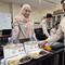 Uji coba konsumsi jemaah Haji Indonesia di Madinah. (dok. Media Center Haji 2026)